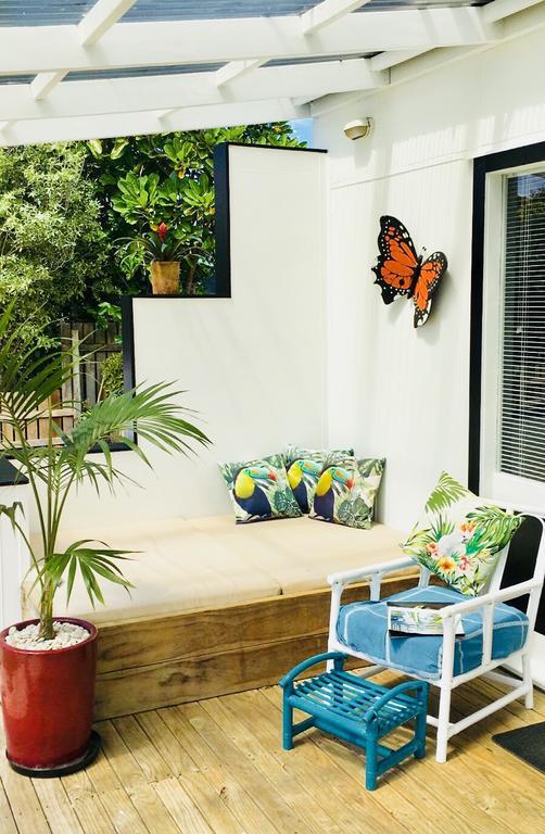 Quintessential Kiwi Bach Villa Oneroa Exterior foto